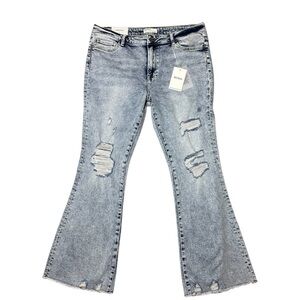 Bayeas Mid Rise Distressed Flare Jeans Size 32 NWT